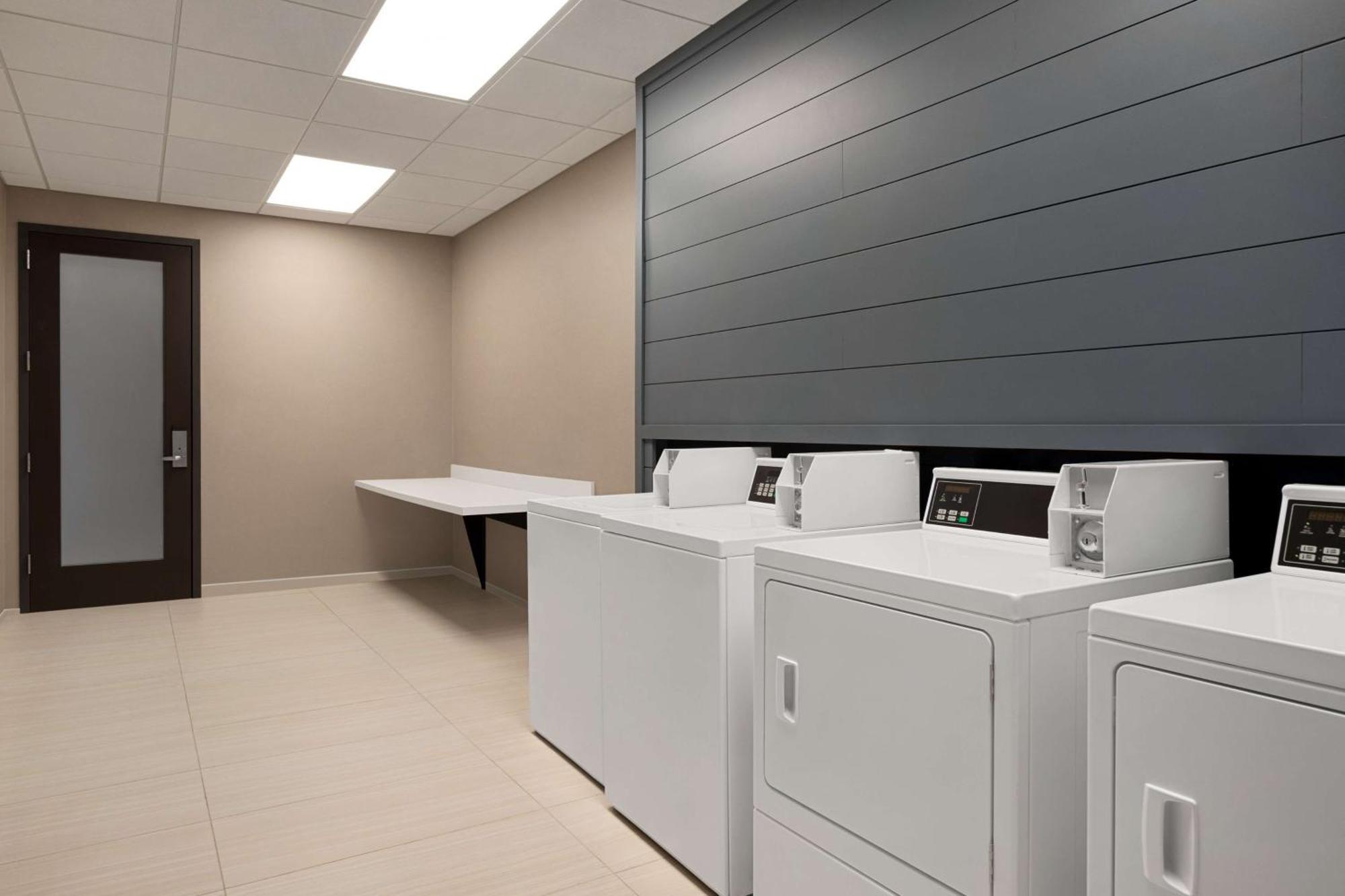 Homewood By Hilton Downtown Iupui Hotel 3*